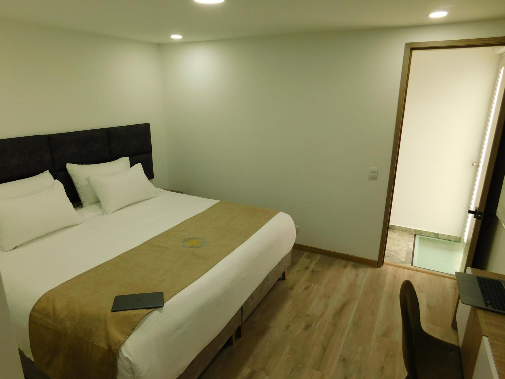 Hotel Mx Богота Экстерьер фото