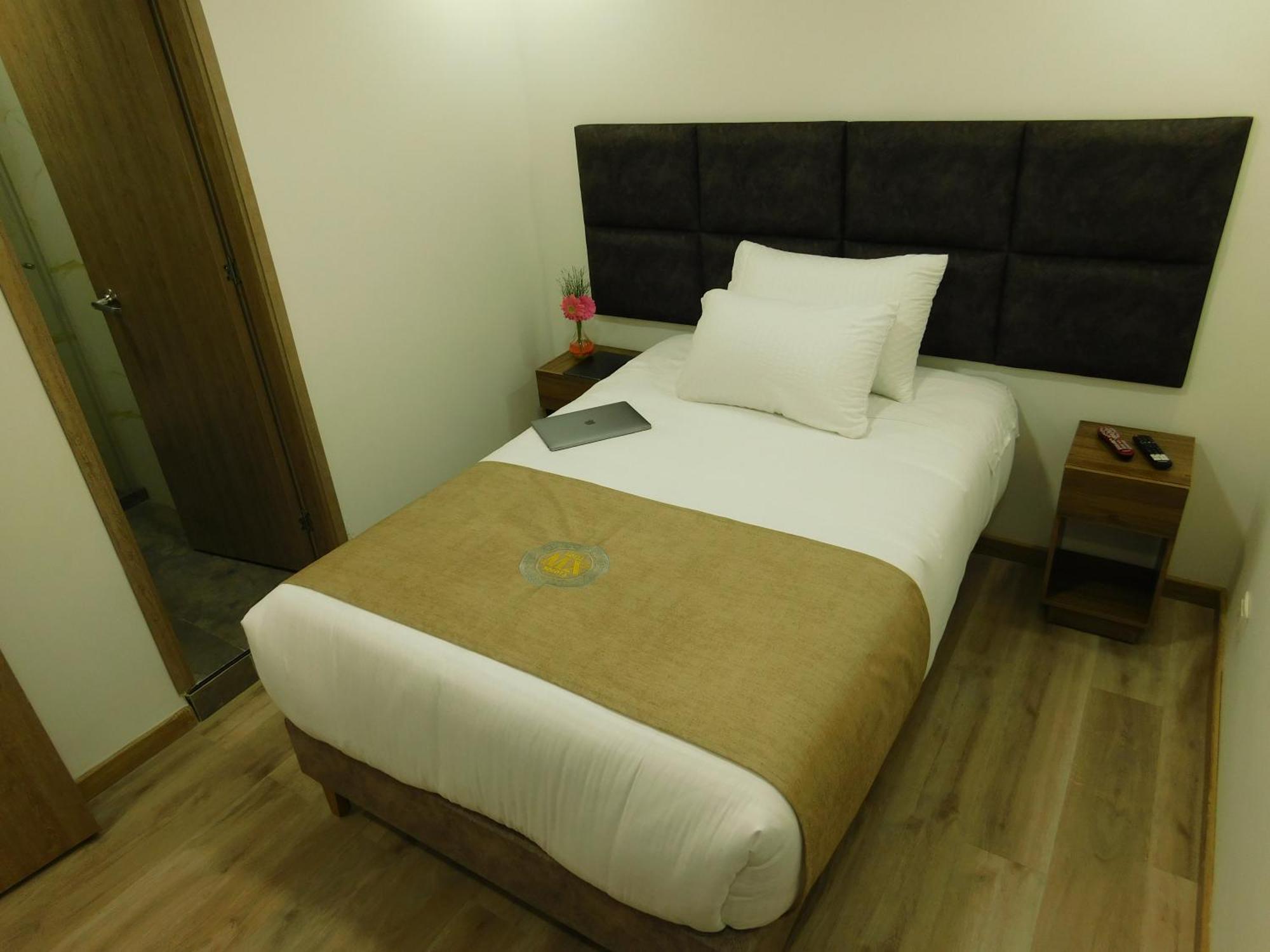 Hotel Mx Богота Экстерьер фото